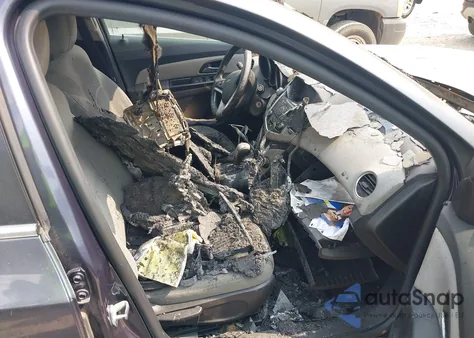 2014 Chevrolet Cruze Eco Auto from USA, damaged, VIN 1G1PH5SB1E7385207